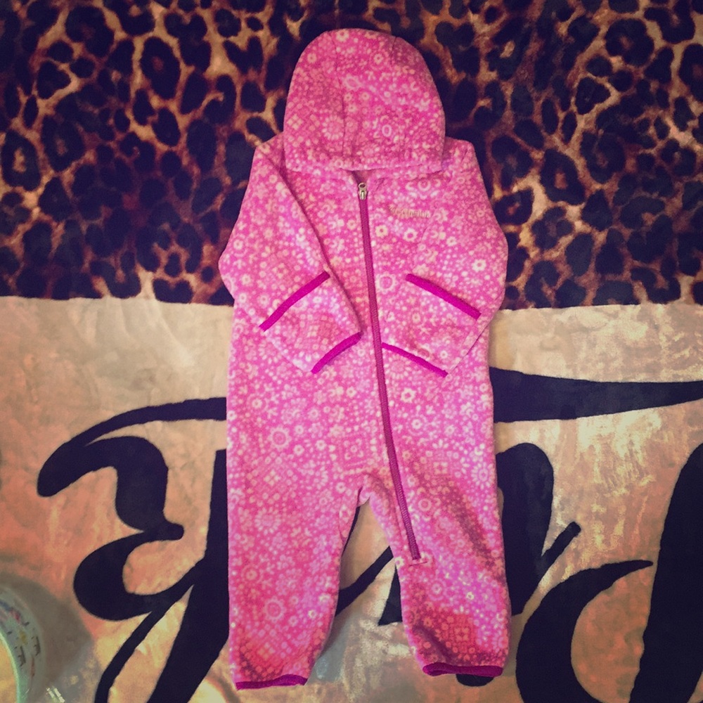 Adorable snow suit!